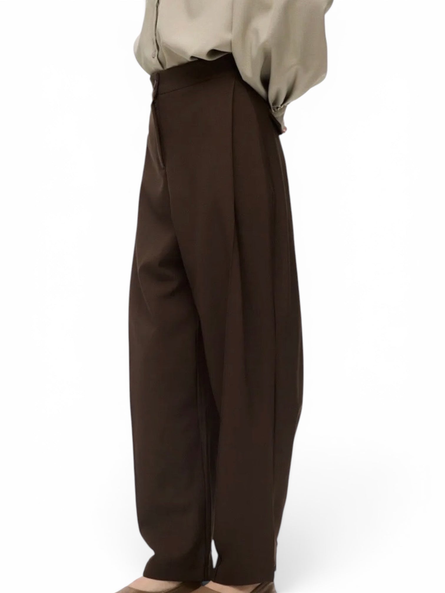 PANTALON MARRON BALLON AVEC BOUTON ARRIERE