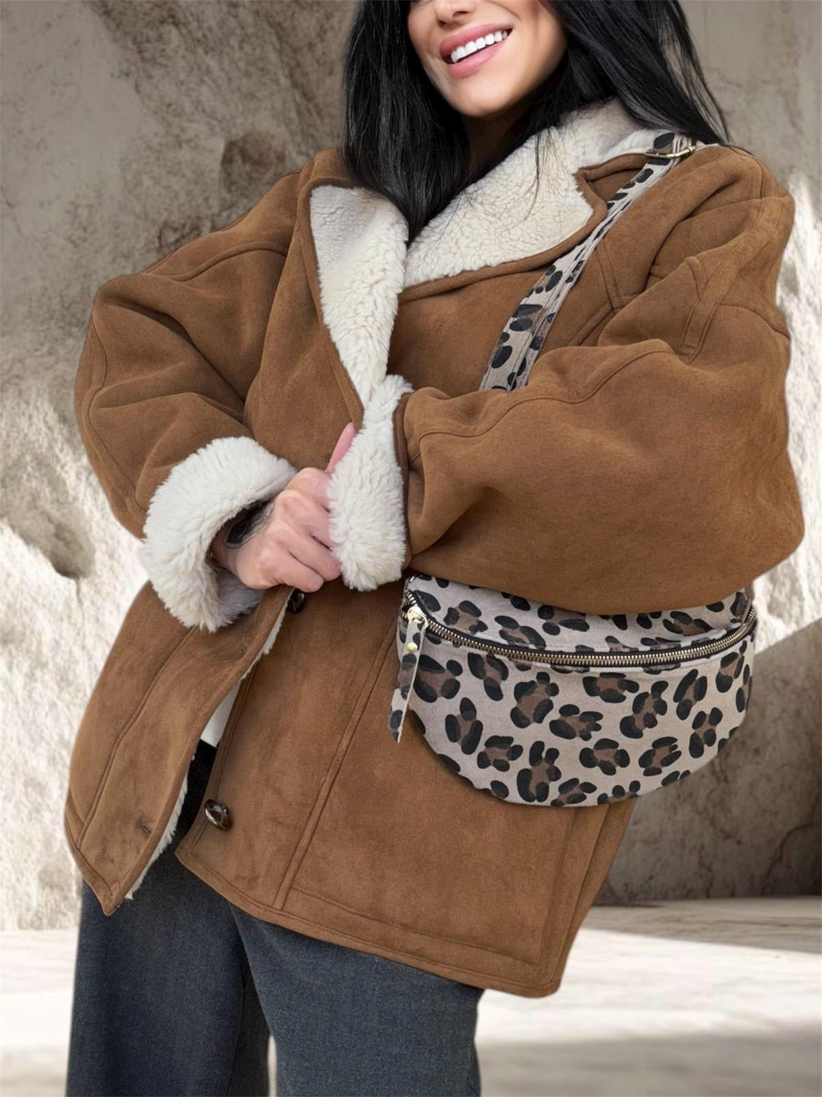 SACOCHE LEO TAUPE GROS MOTIFS