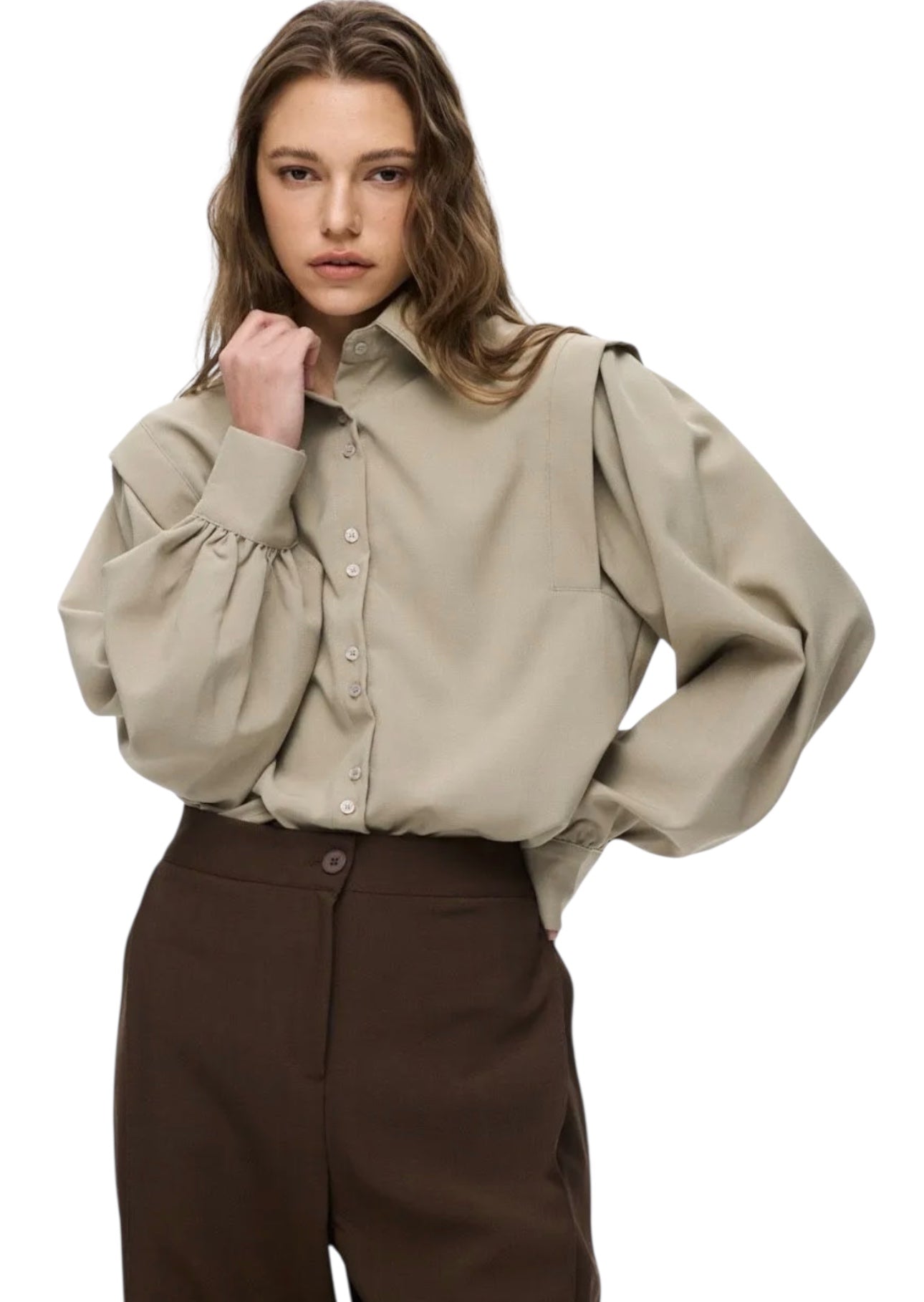 CHEMISE A EPAULES STRUCTURÉES TAUPE